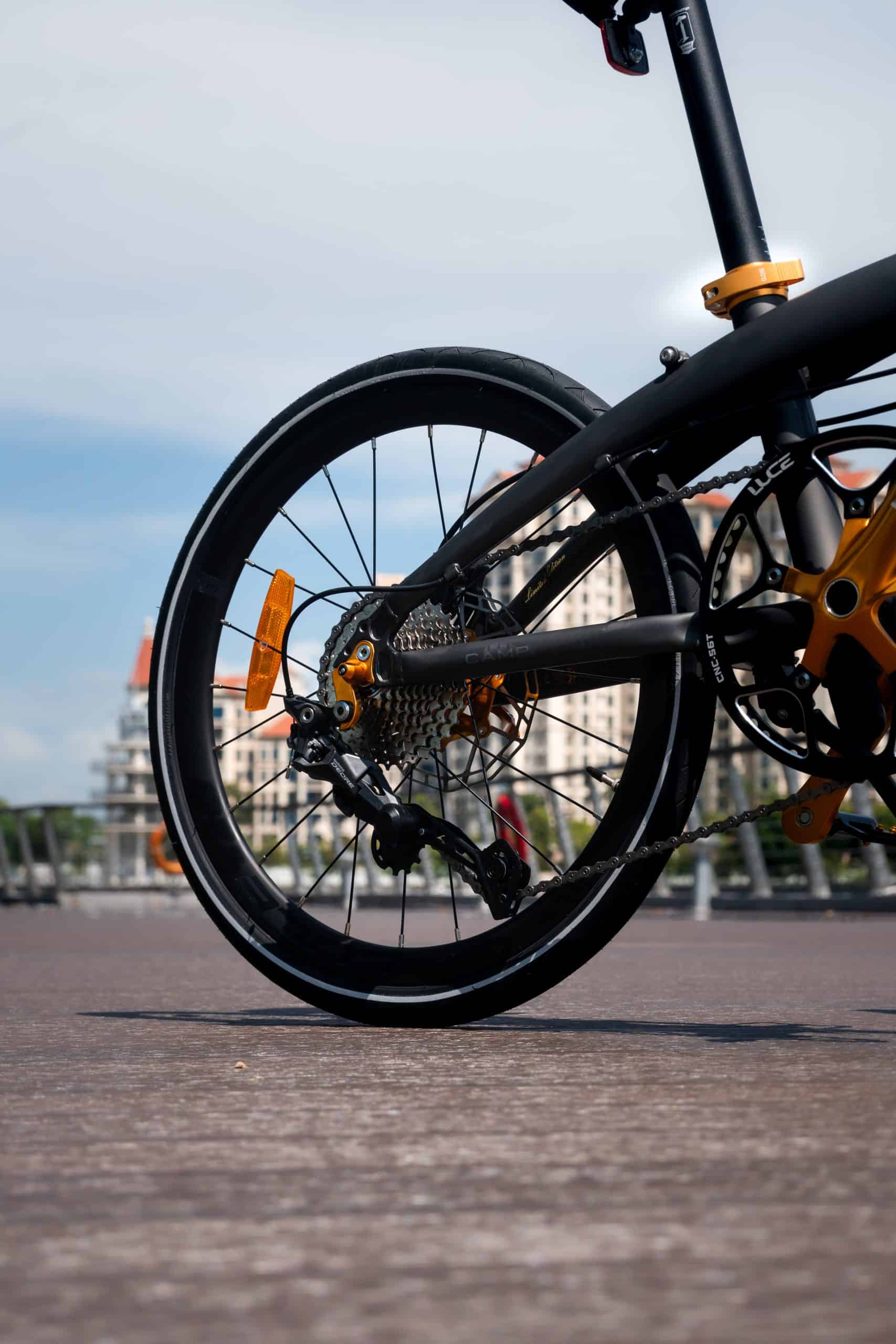 CAMP Gold Sport | 9-Speed SHIMANO Sora Bi-Fold Bike | MOBOT